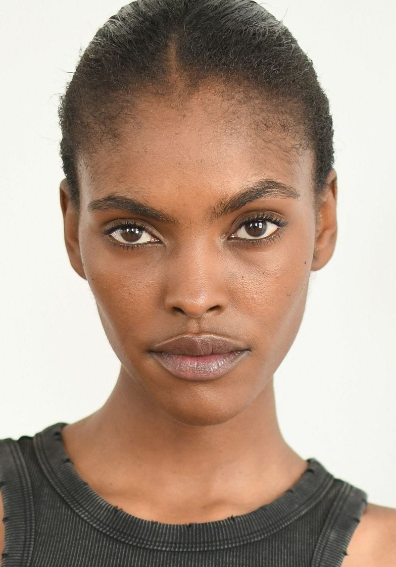 Amilna Estevao — photo 1