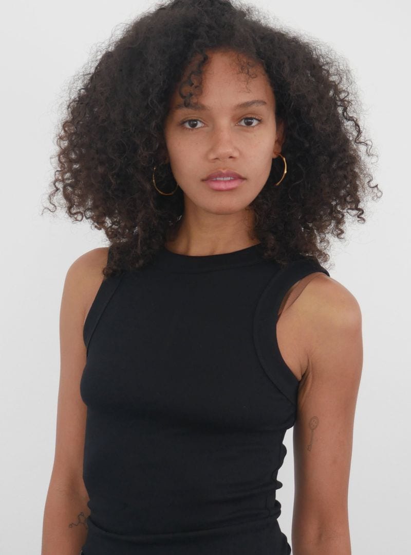 Selena Sloan — photo 1