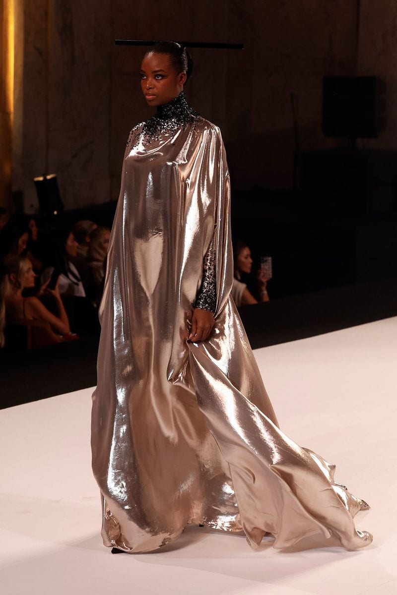 Maria Borges — photo 2