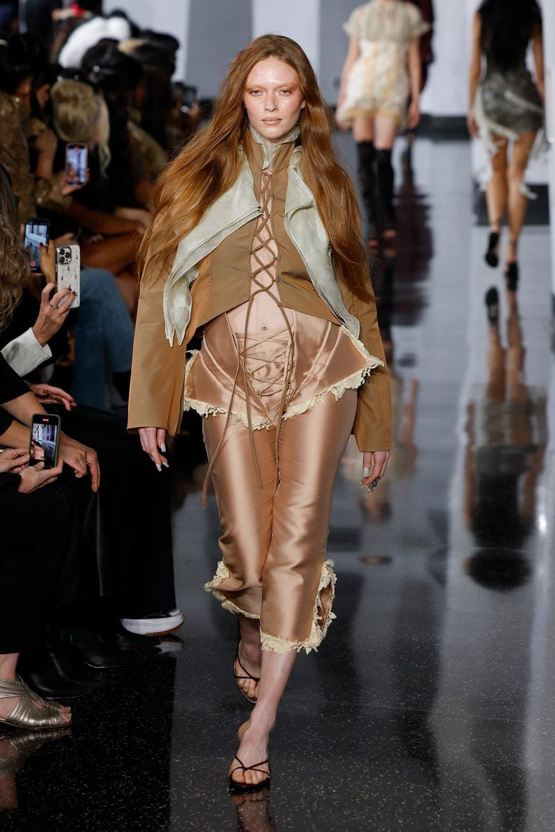 Larsen Thompson — photo 3