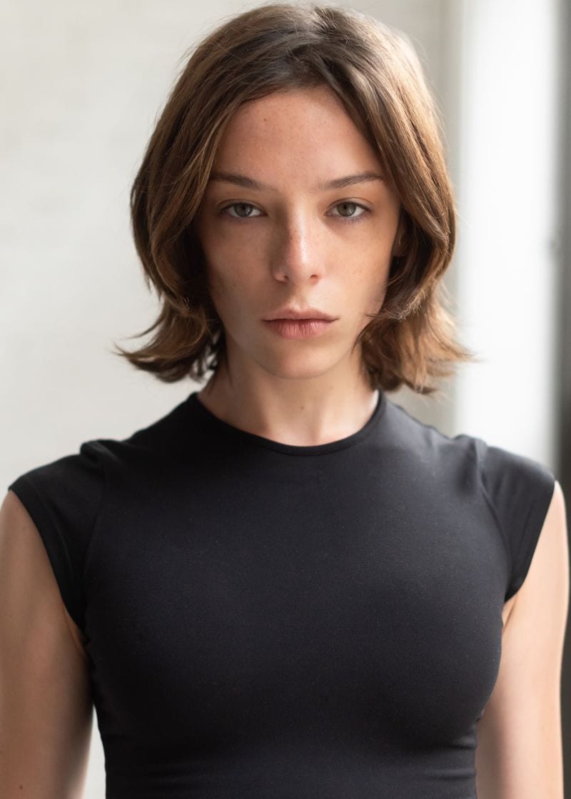 Ella Snyder — photo 1
