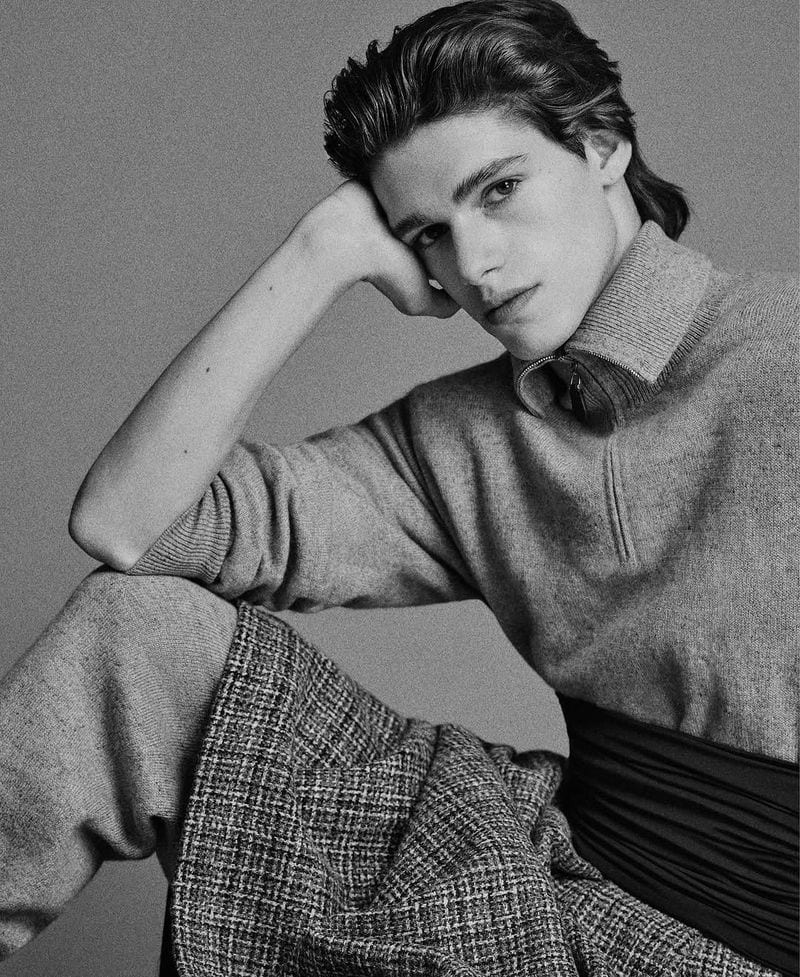 Theo Crown — photo 5