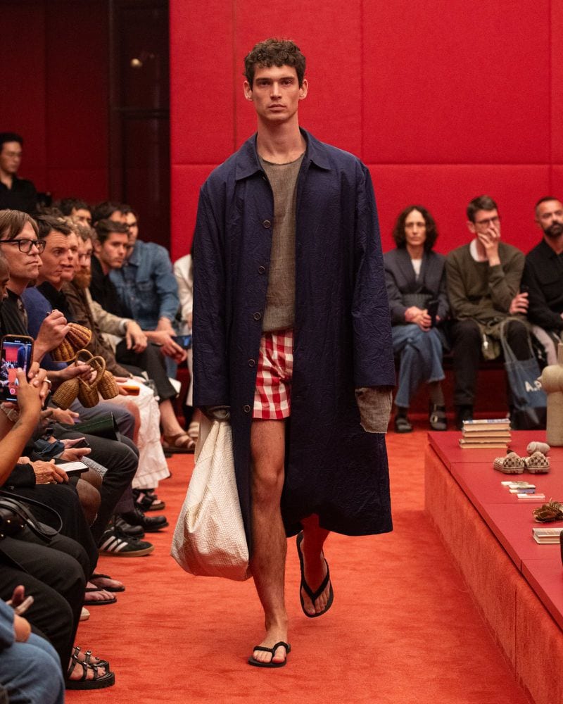 Tom Hughes — photo 8