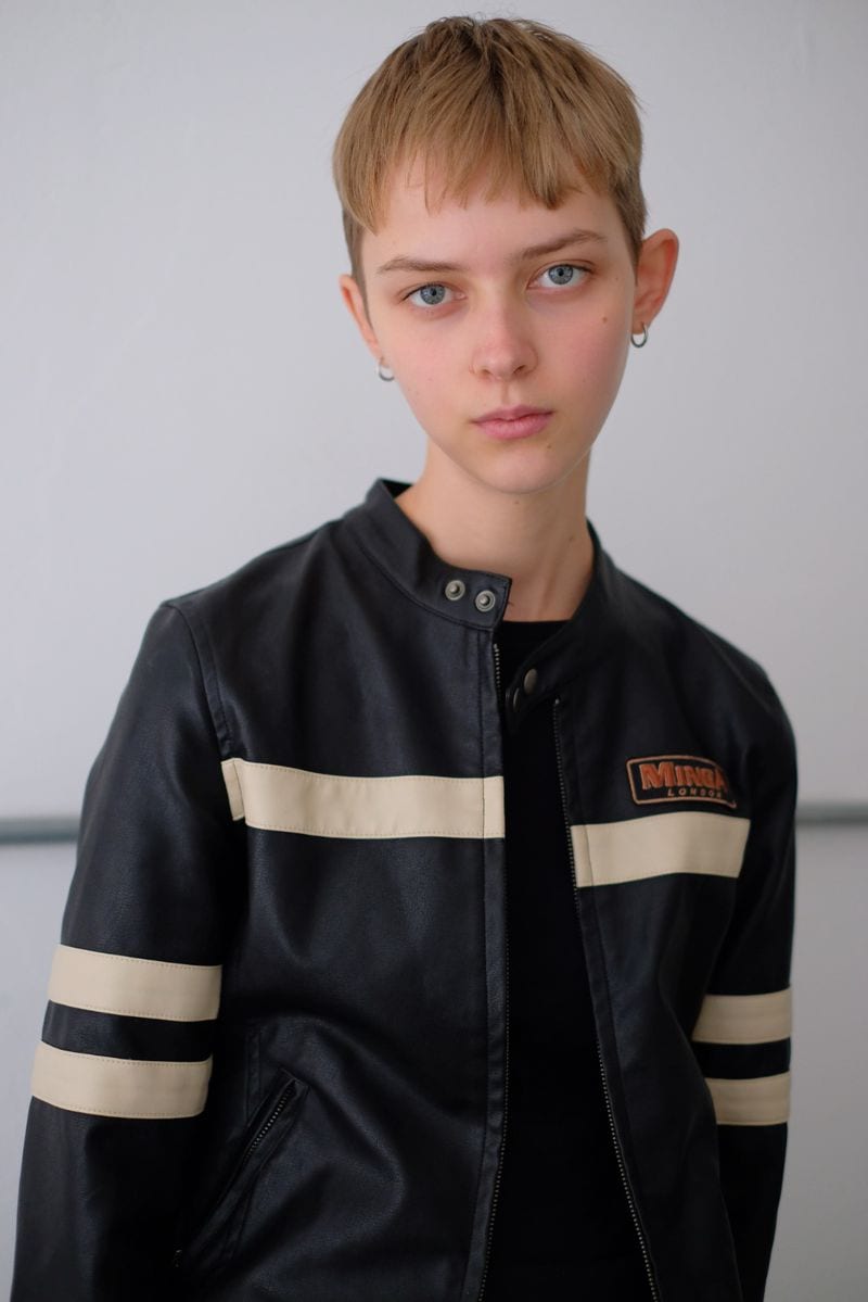 Lou Hughes — photo 1