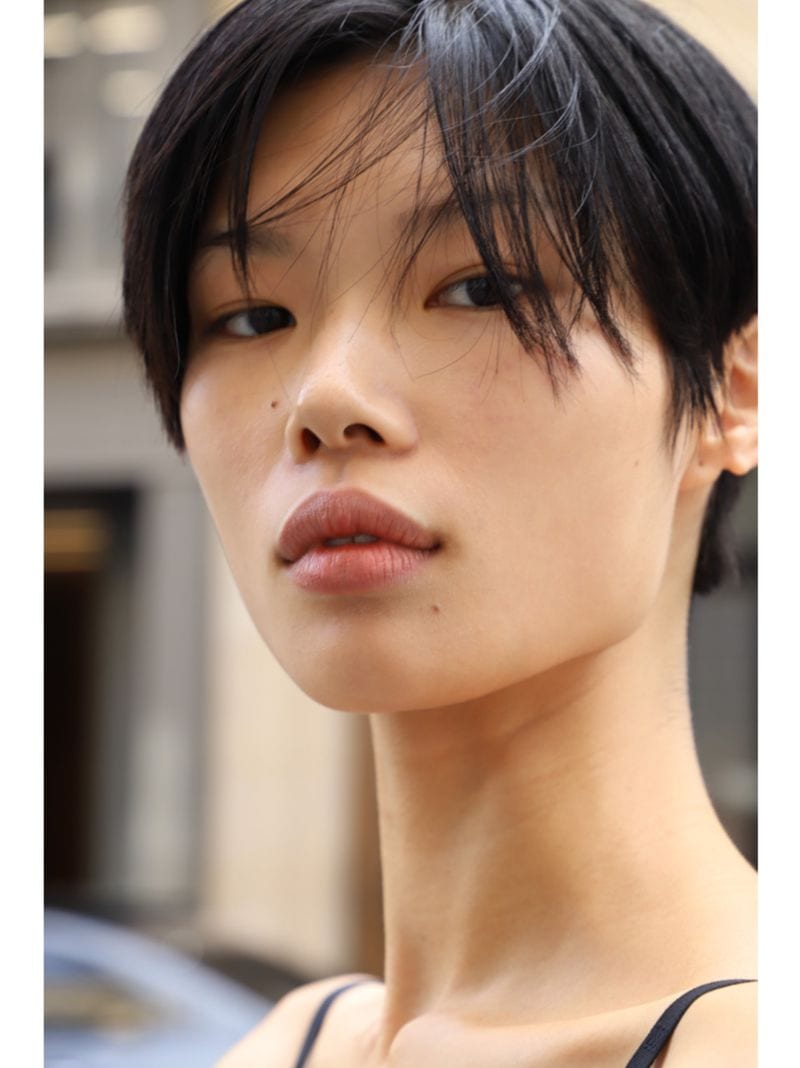 Kayako Higuchi — photo 1