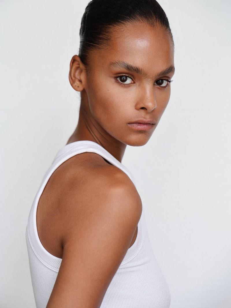 Farah Nieuwburg — photo 1