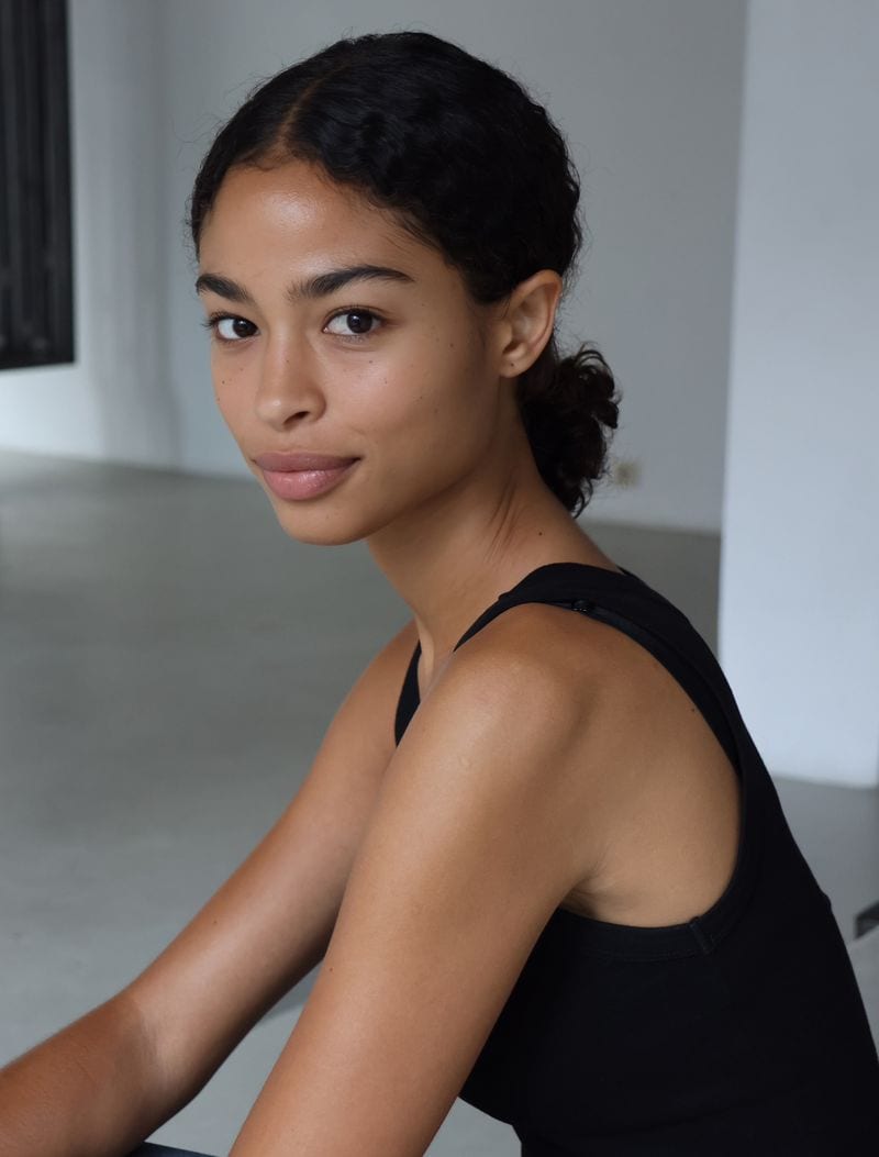 Zoë Thaets — photo 1