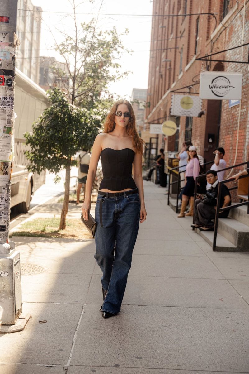 Julia Banas — photo 4