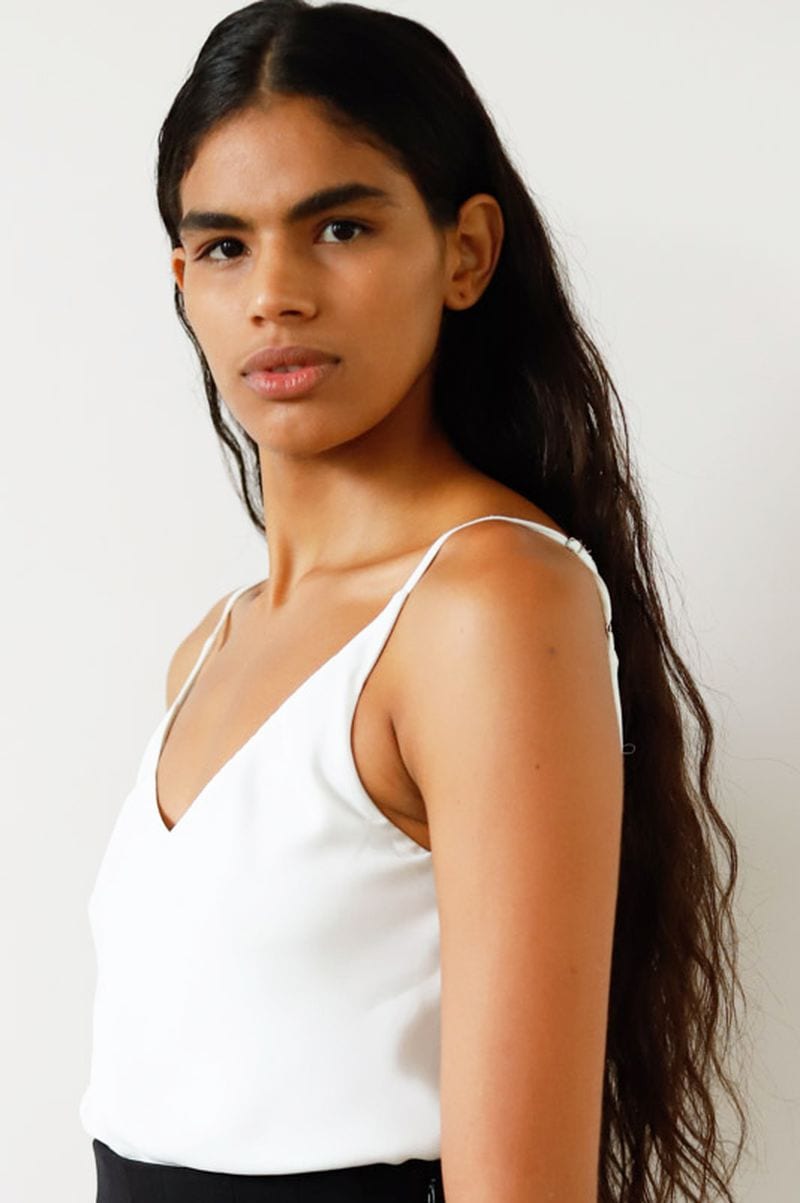Thalita Farias — photo 1