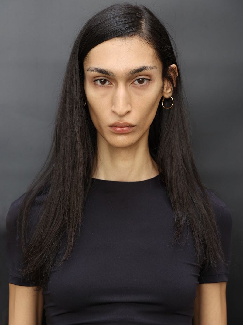 Rabina R — photo 1