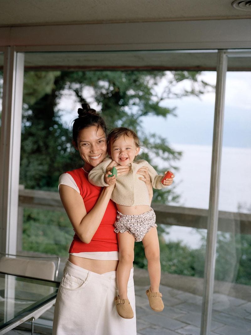 Charlotte Carey — photo 4