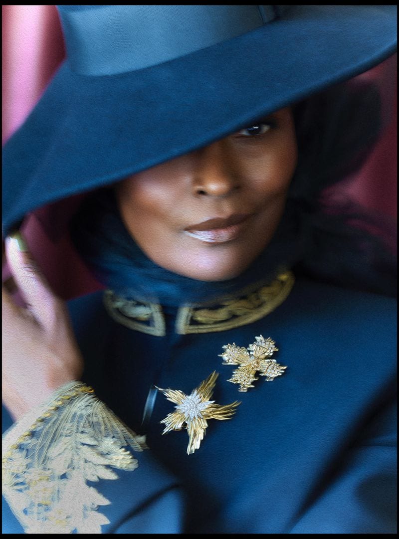 Karen Alexander — photo 2