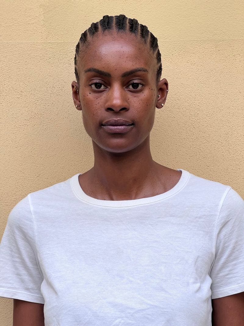 Shanelle Banton — photo 1