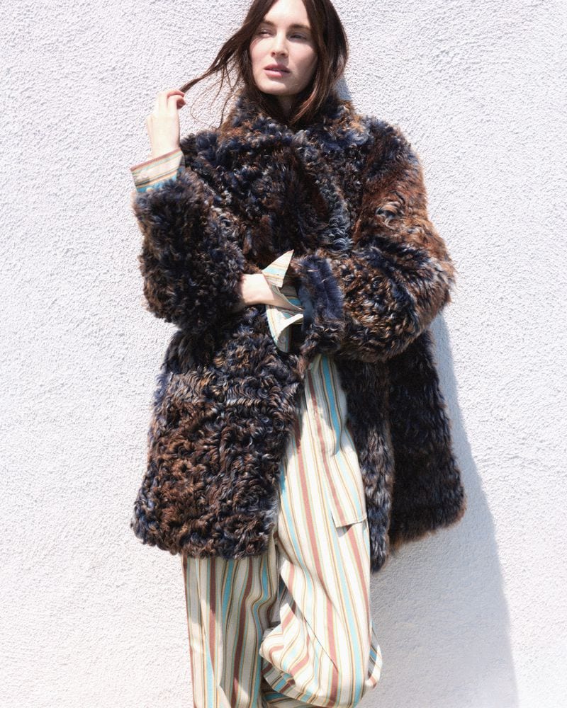 Laura Love — photo 2