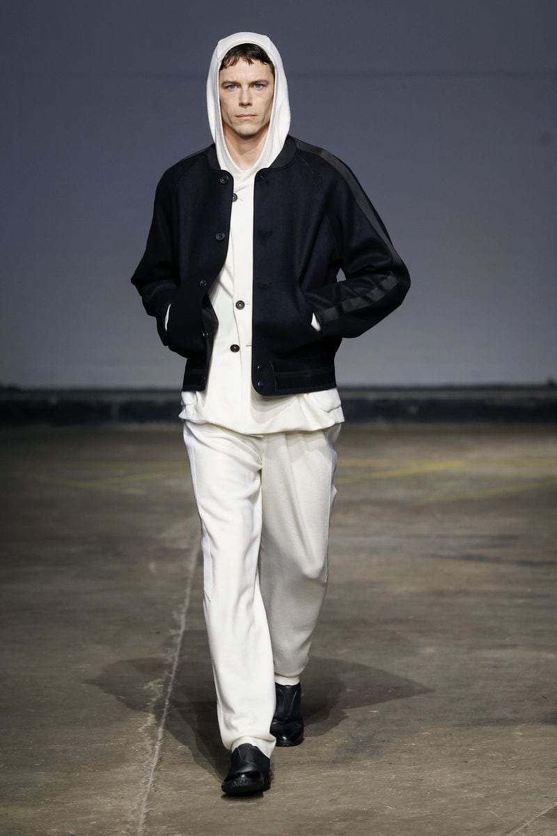 Jeremy Young — photo 2