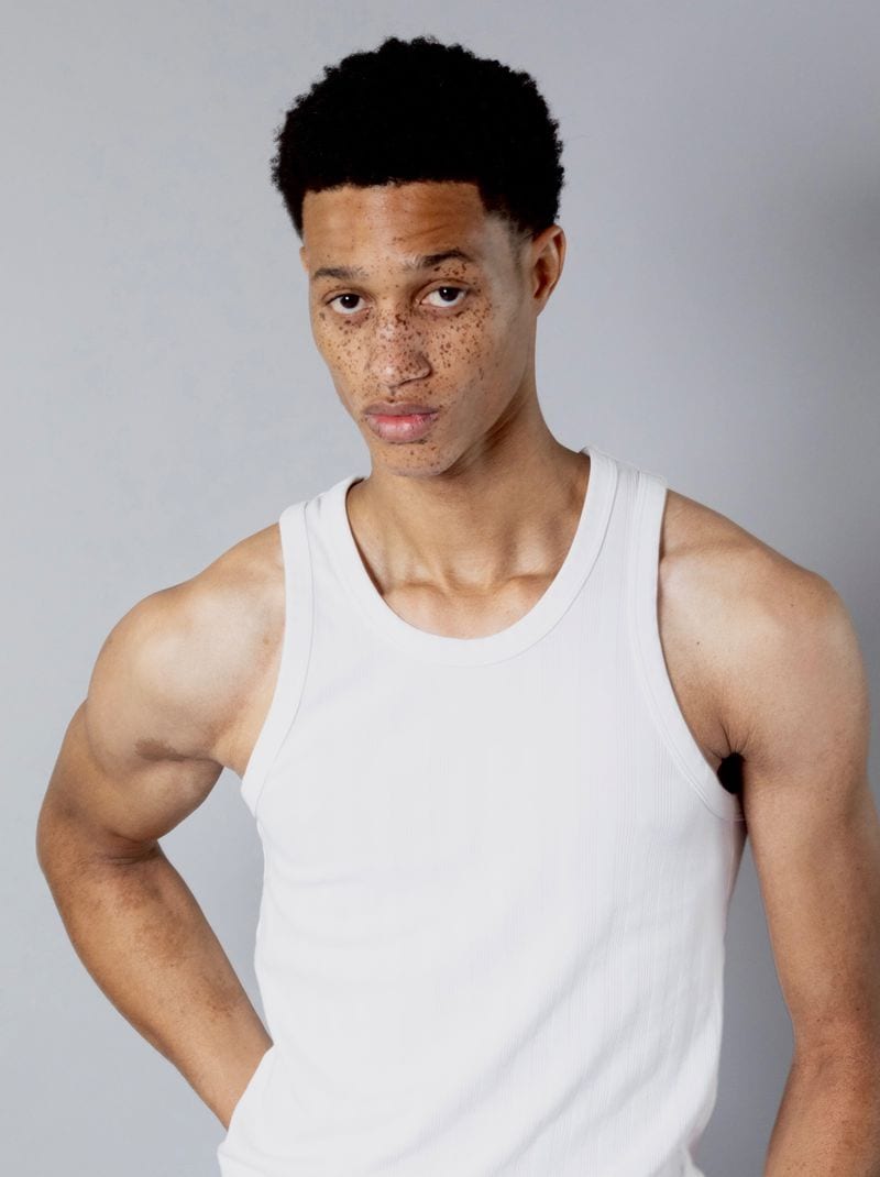 Romaine Dixon — photo 1