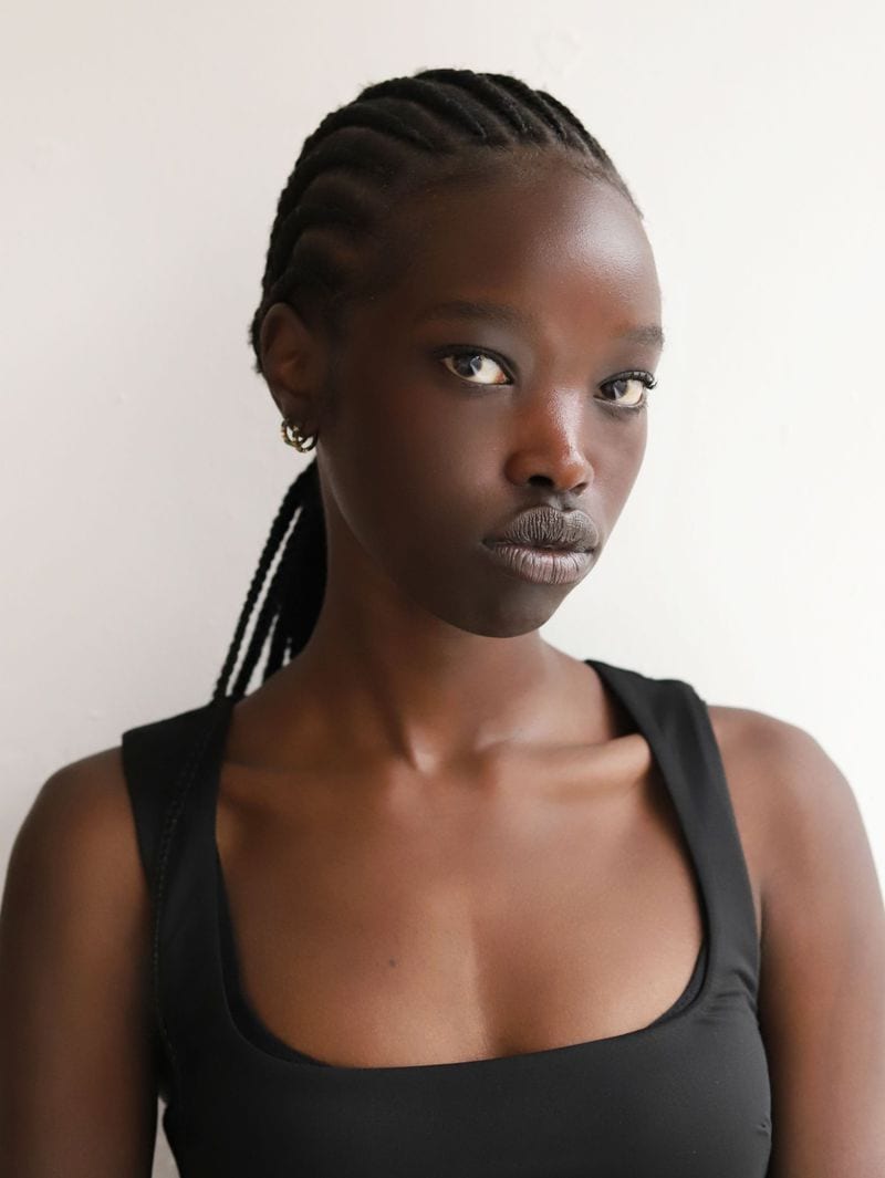 Nya Makal — photo 1