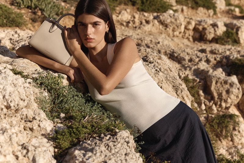Paula Anguera — photo 6