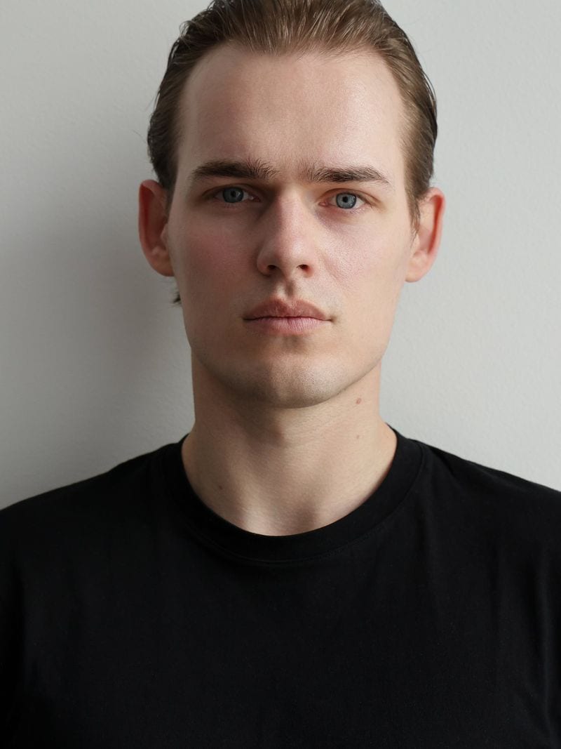 Ton Heukels — photo 1