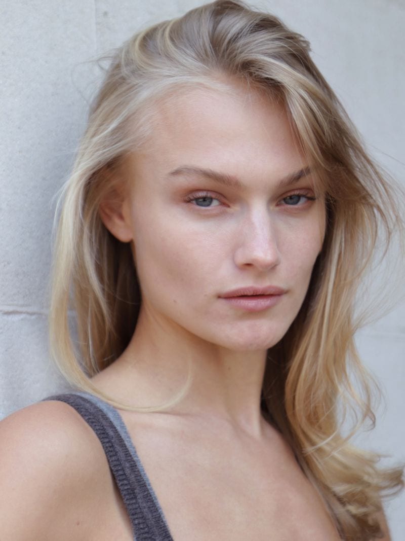 Harriet Longhurst — photo 1