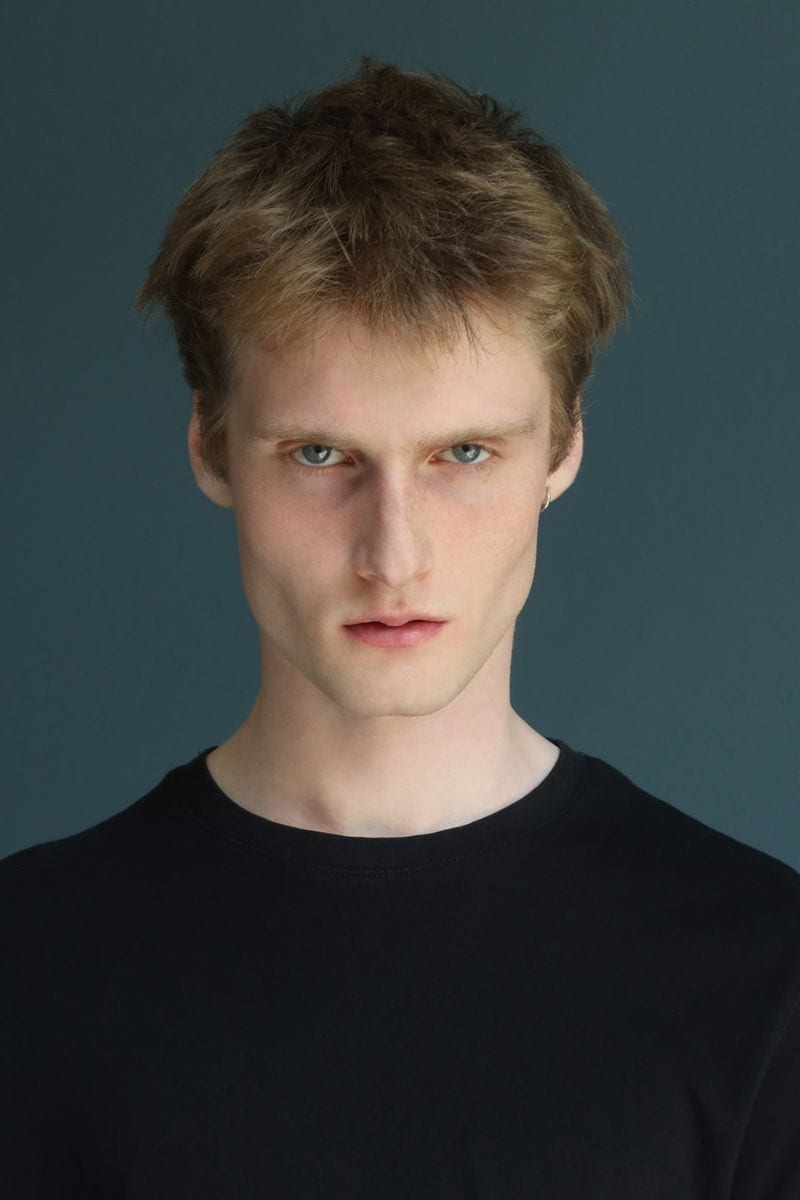 Leander Cowie — photo 1