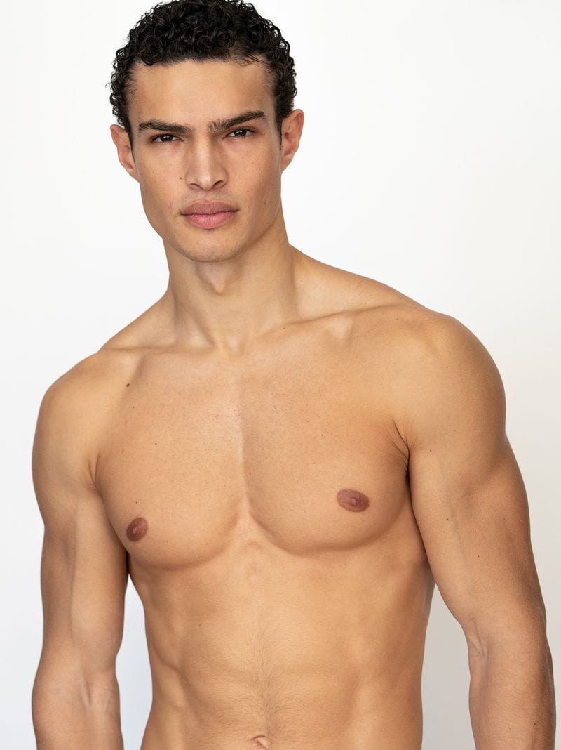 Noah Luis Brown — photo 1