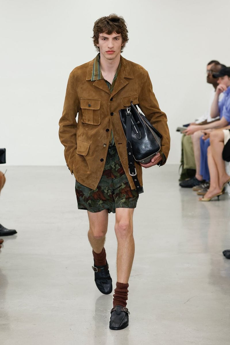 Elliot Belot — photo 9