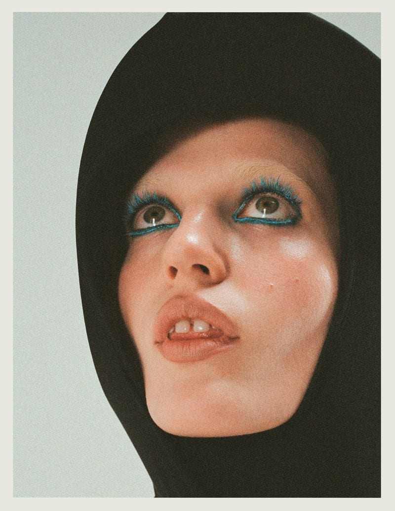 Julia Banas — photo 3