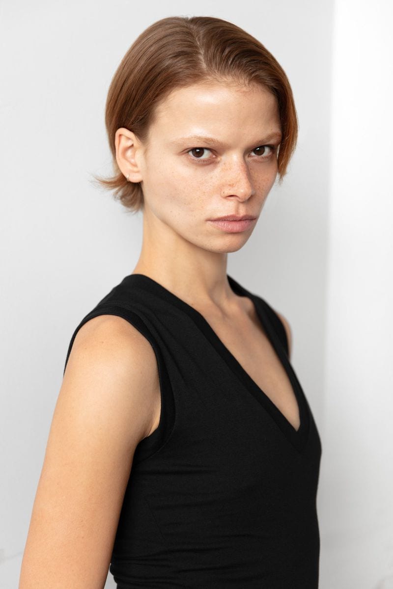 Lydia Burns — photo 1