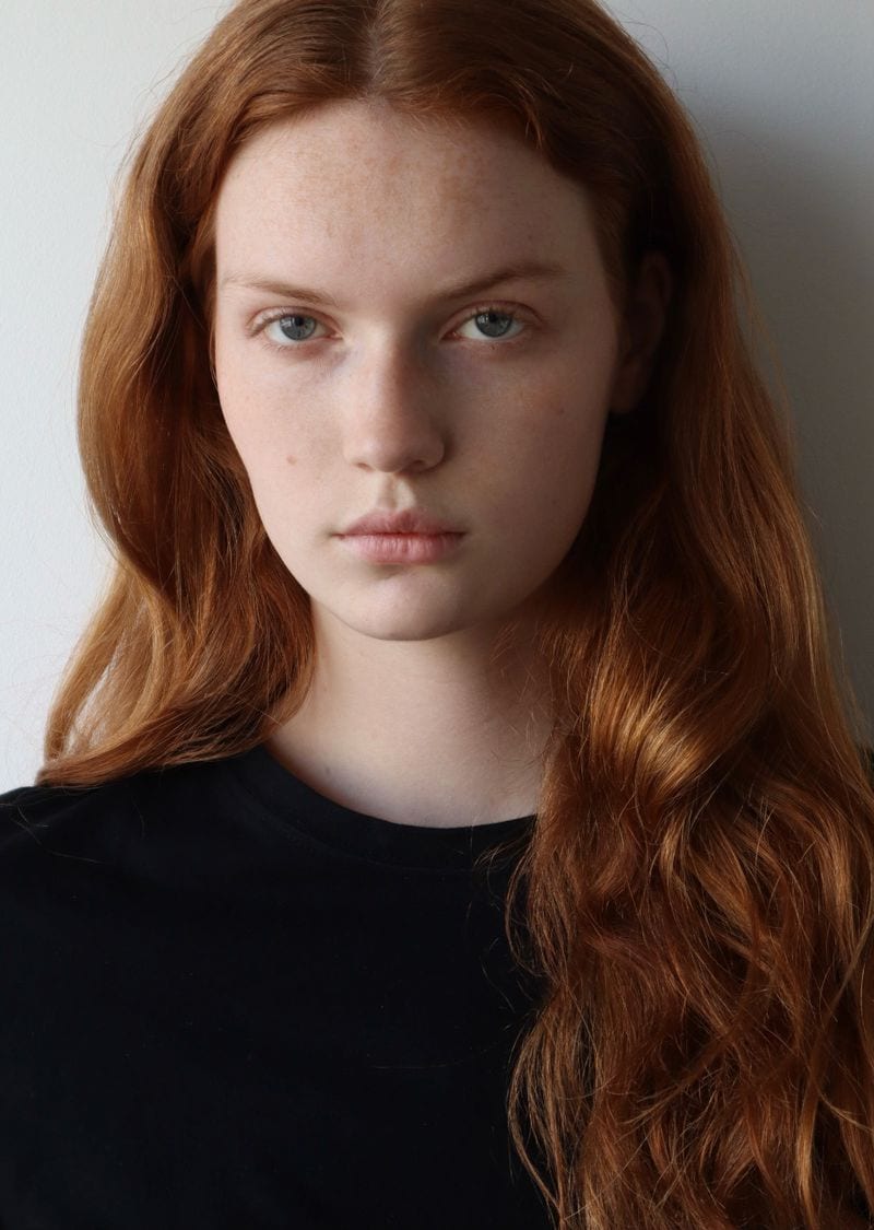 Ashley Lauren — photo 1