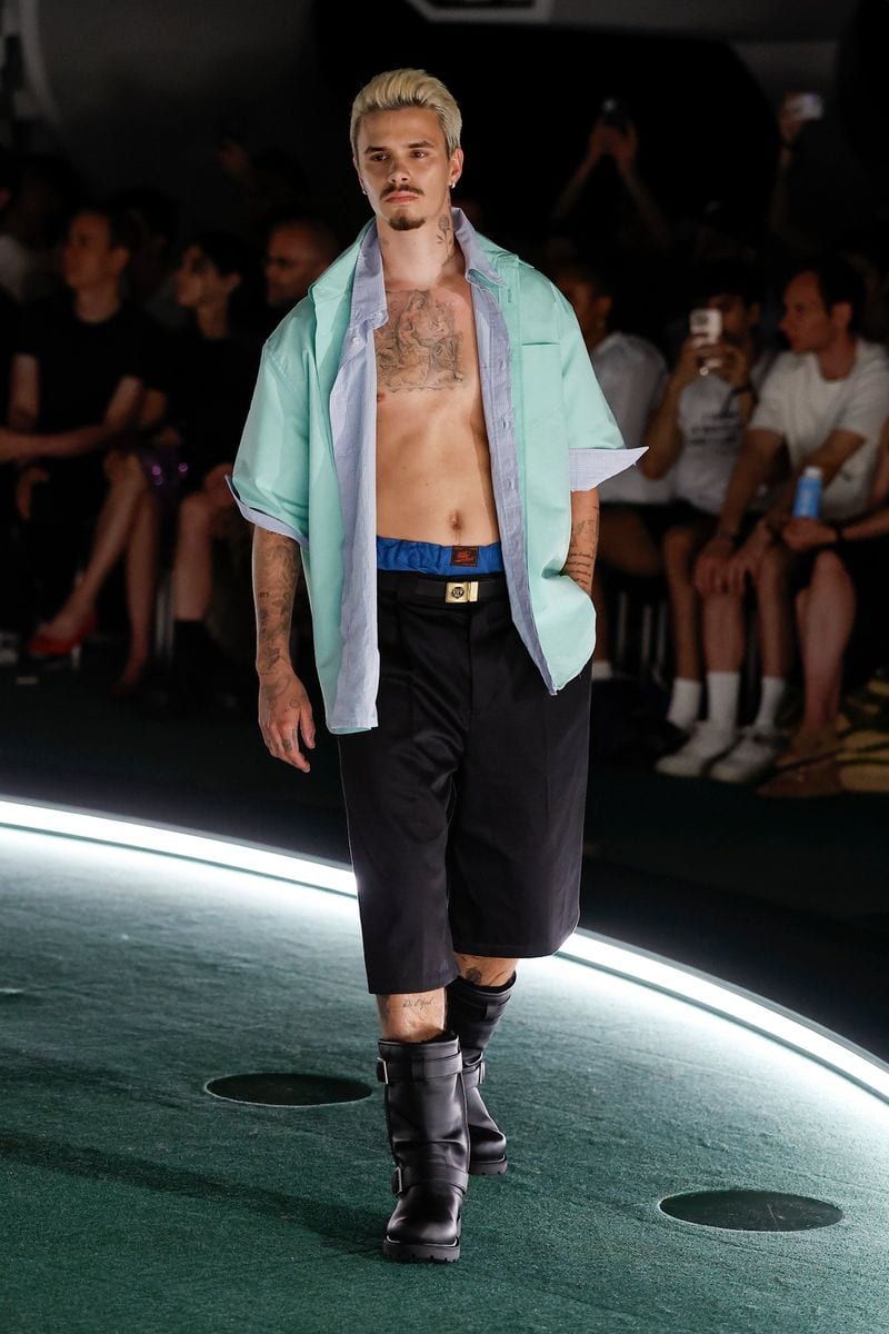 Romeo Beckham — photo 5