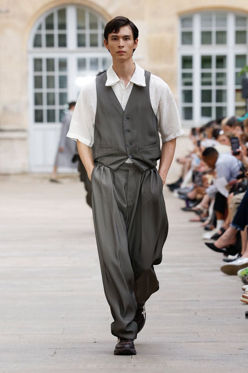 Yang Hao — photo 3