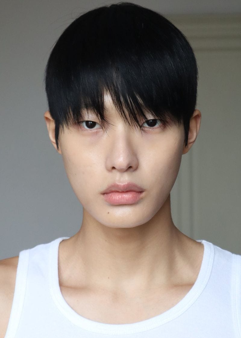 Hong Seong Jun — photo 1
