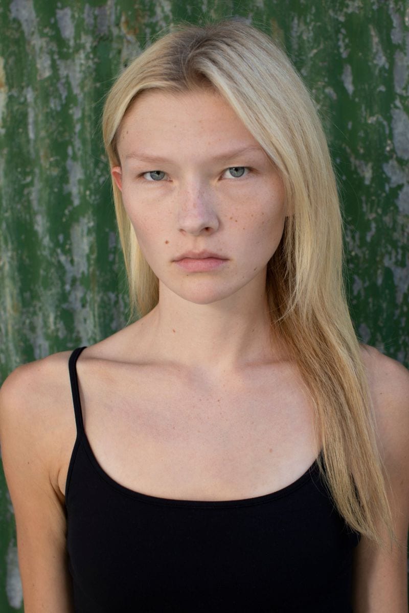 Ella Butler — photo 1