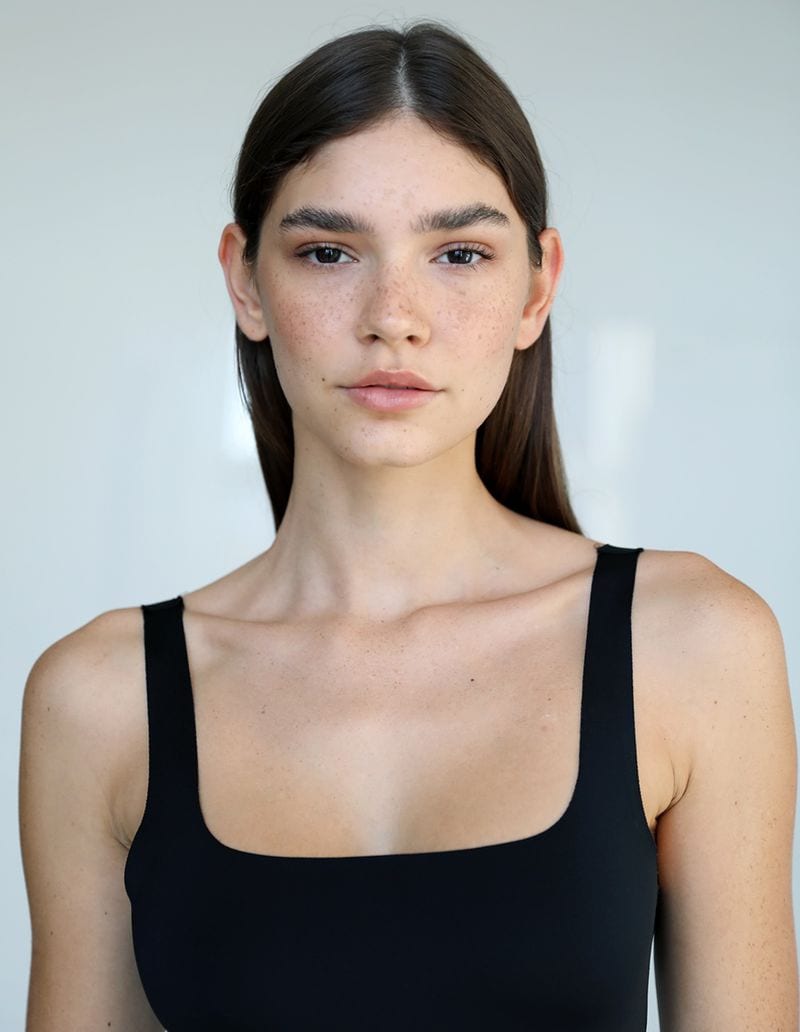 Brendha Lara — photo 1