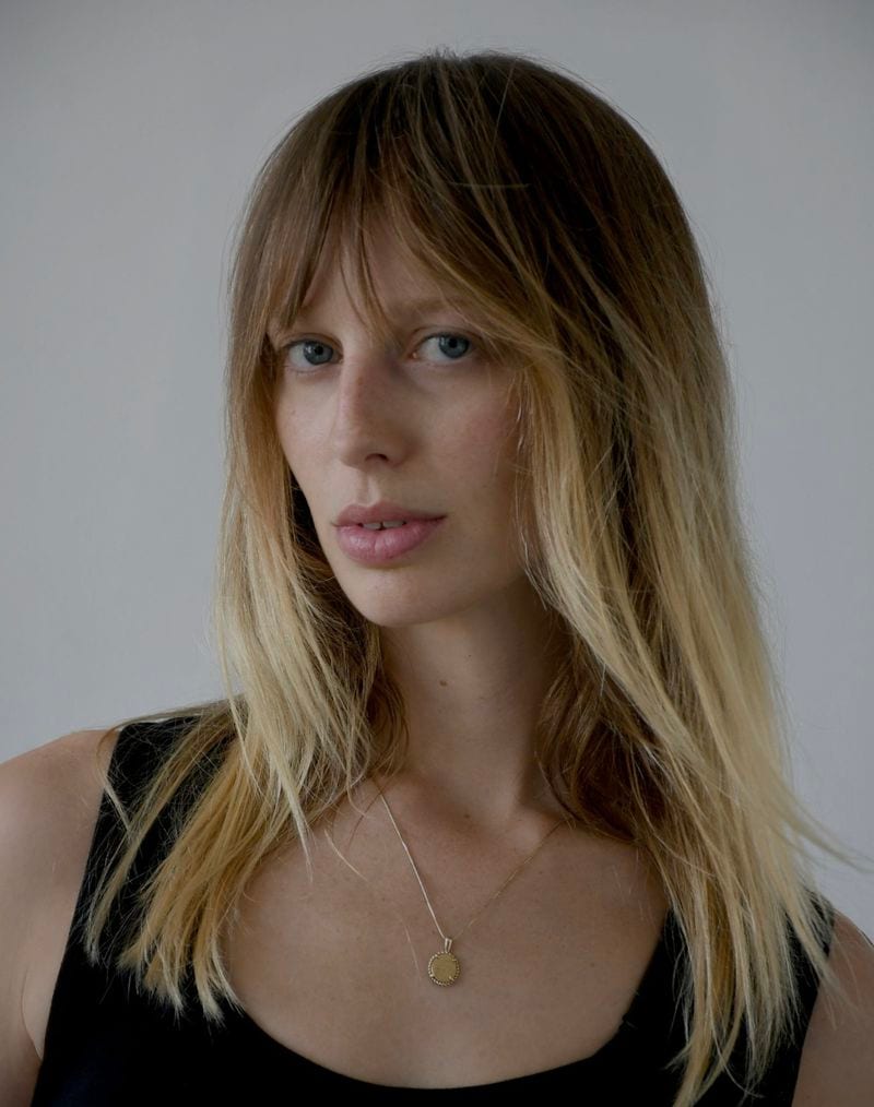 Lili Sumner — photo 1