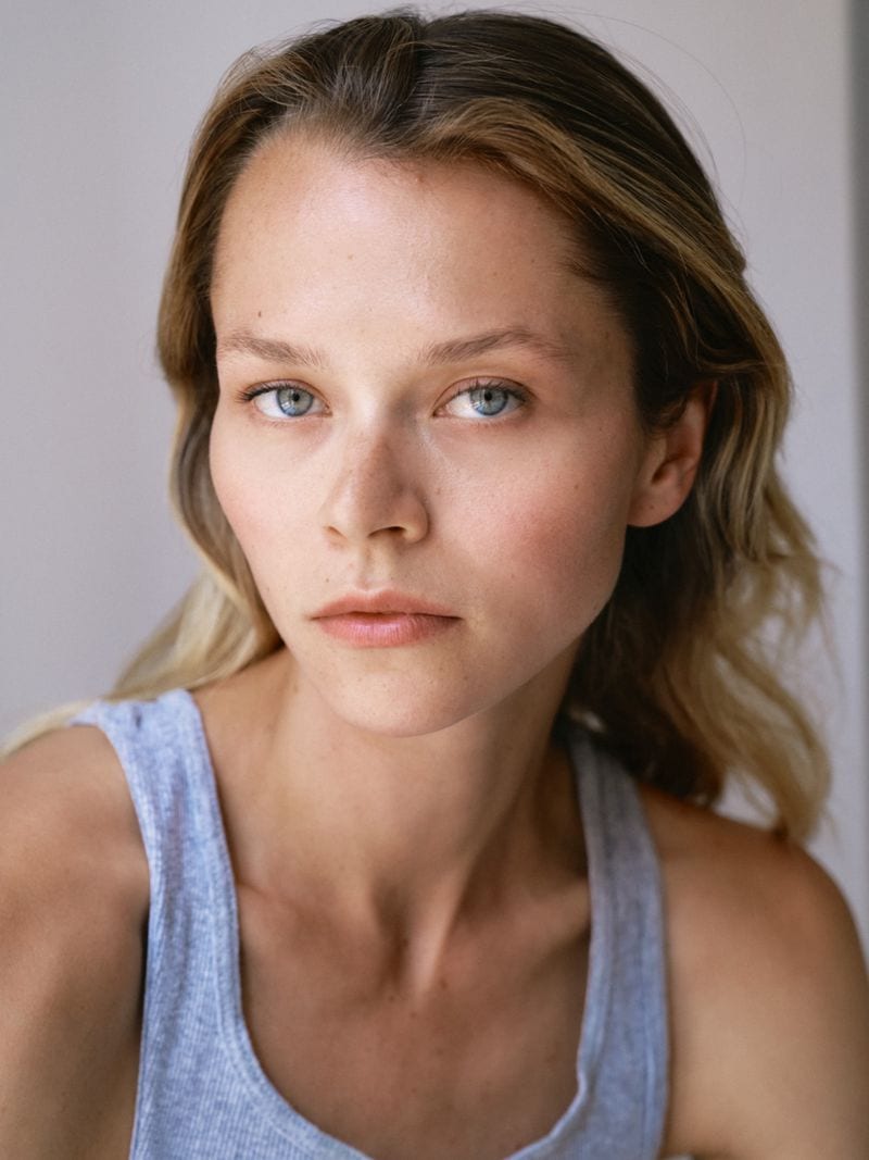 Alannah Walton — photo 1