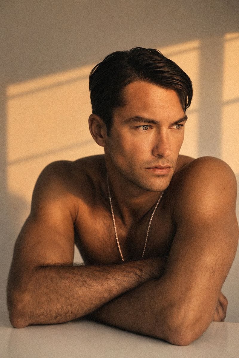 Manny Roman — portfolio 8