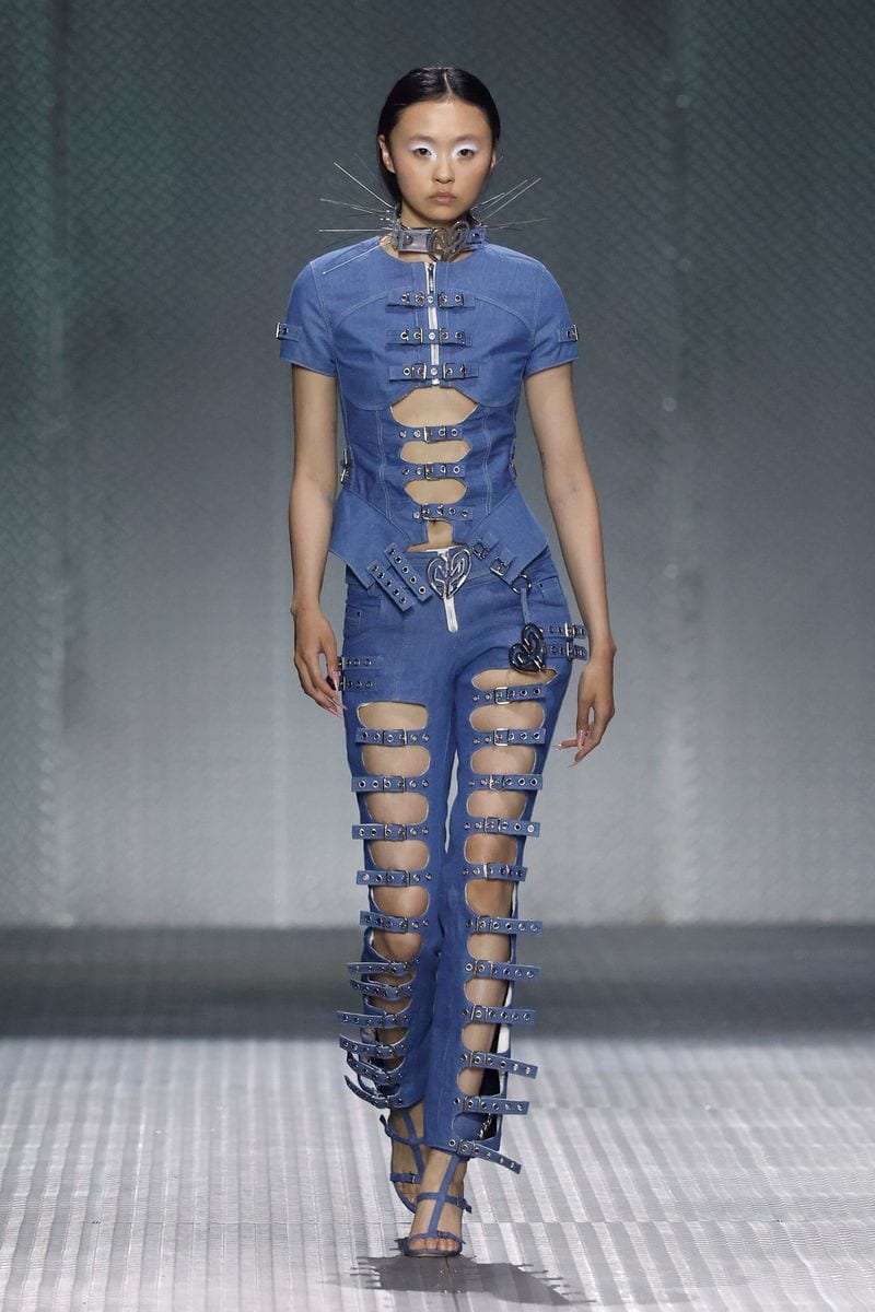 Xu Jing — photo 7