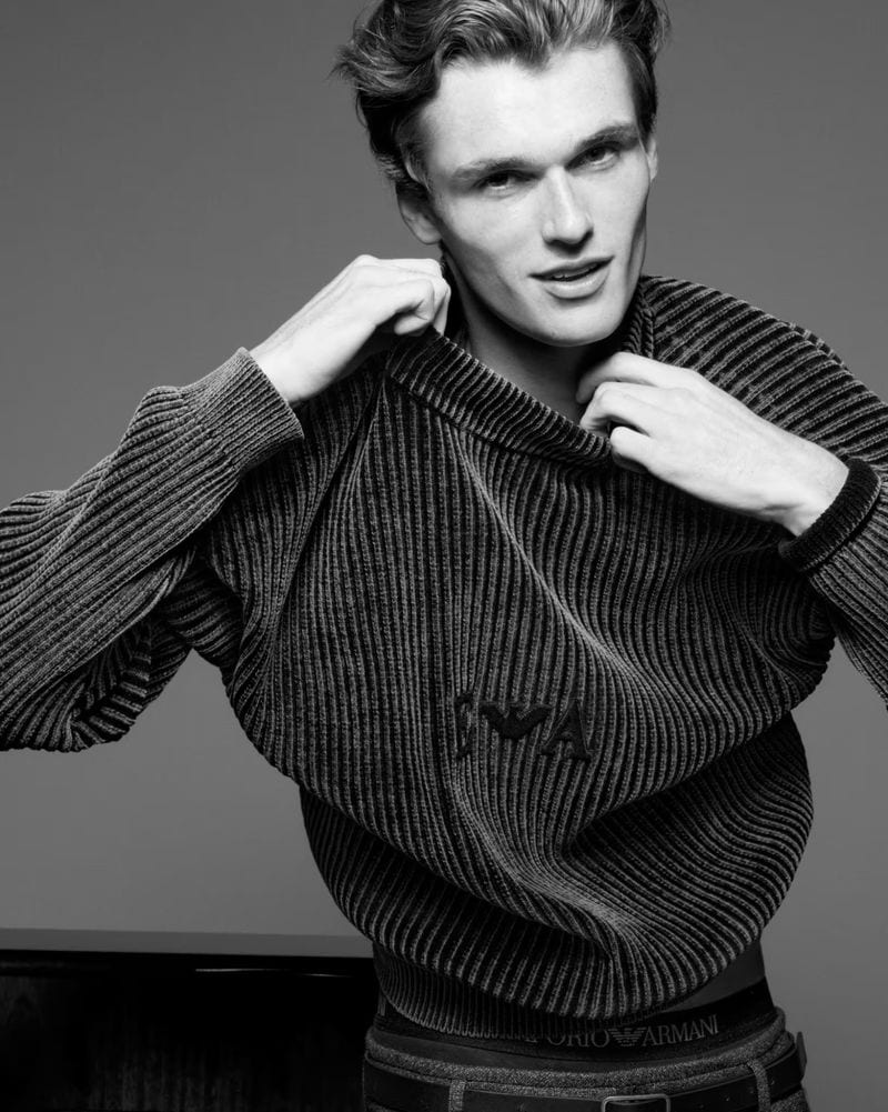 Dillon Collins — photo 2