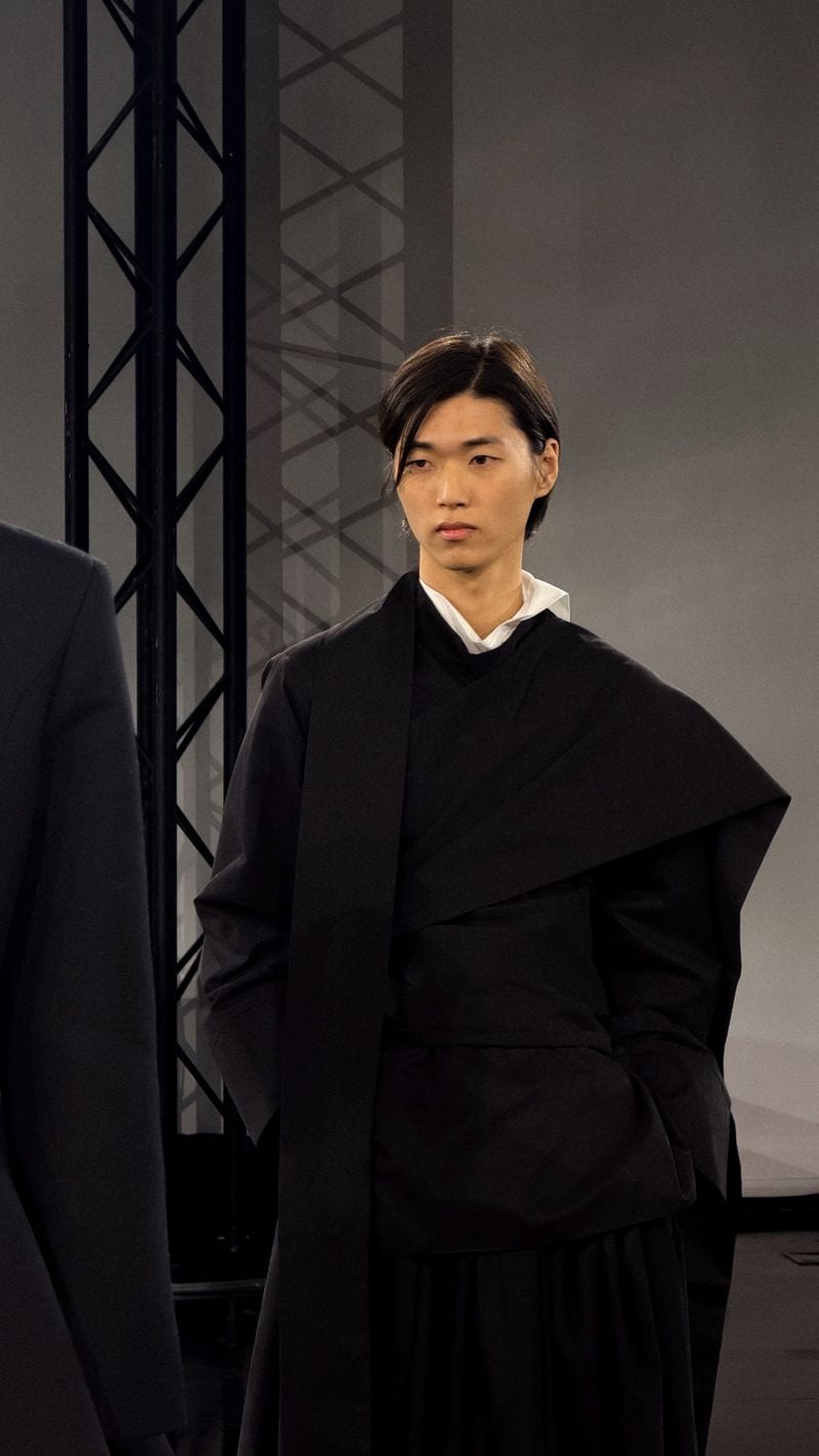 Jun Hong — photo 4