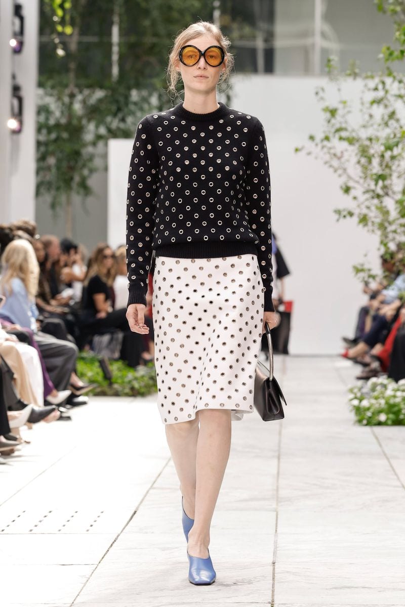 Julia Nobis — photo 2