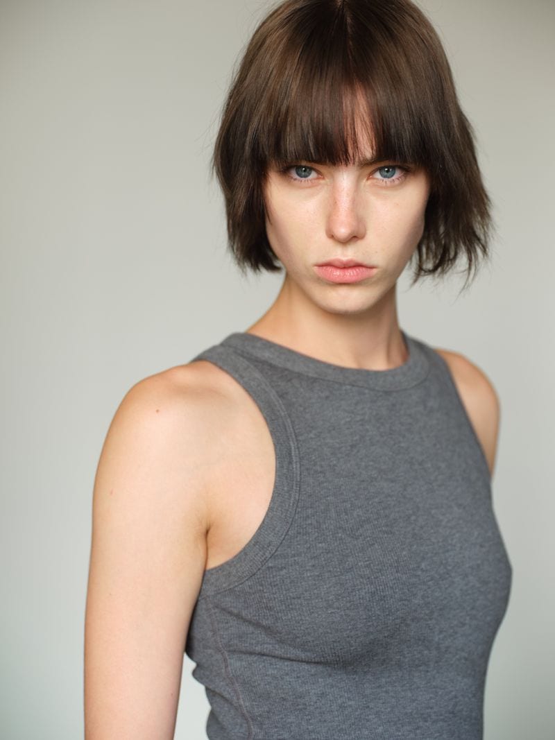 Karyna Maziar — photo 1