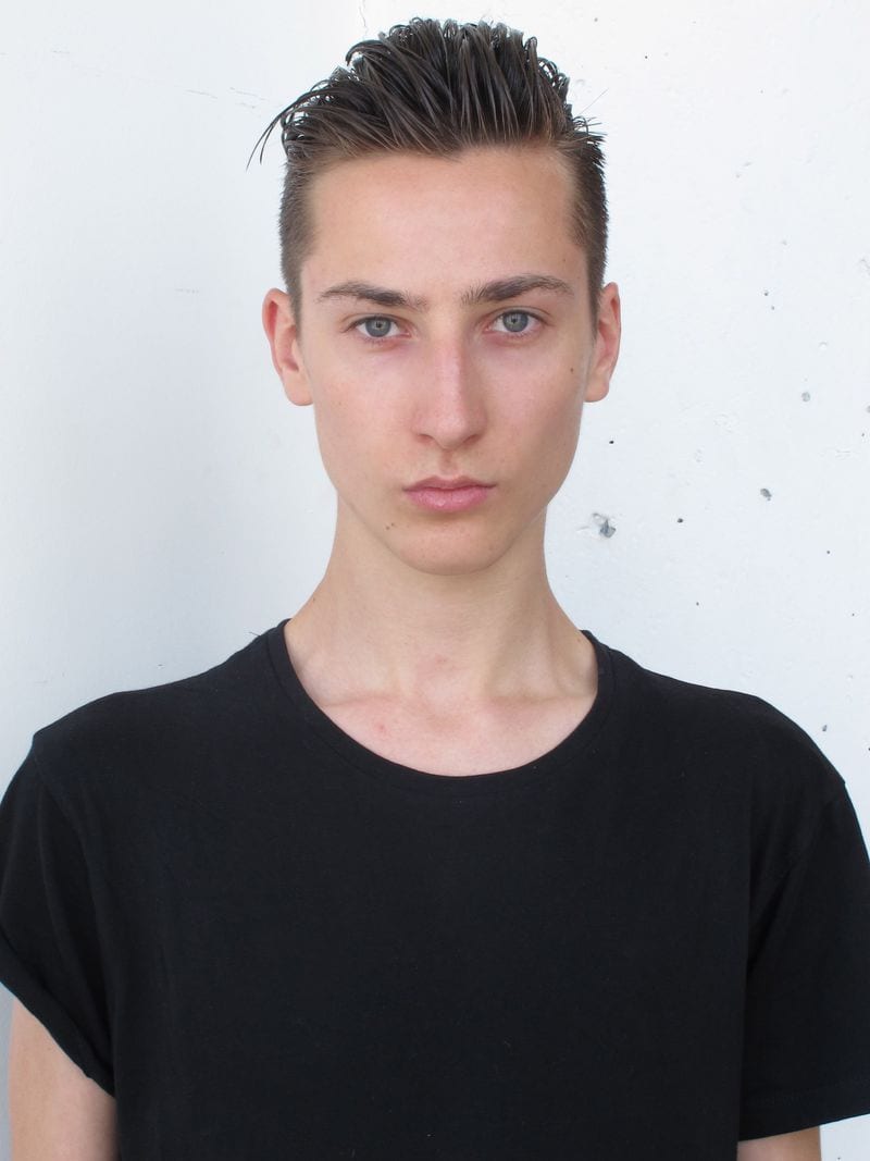 Oliver Beard — photo 1