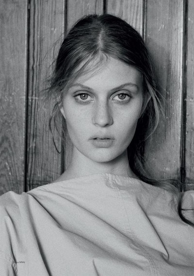 Zoe James — portfolio 7