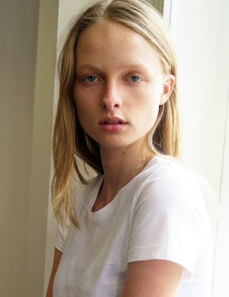 Eva Downey — photo 1