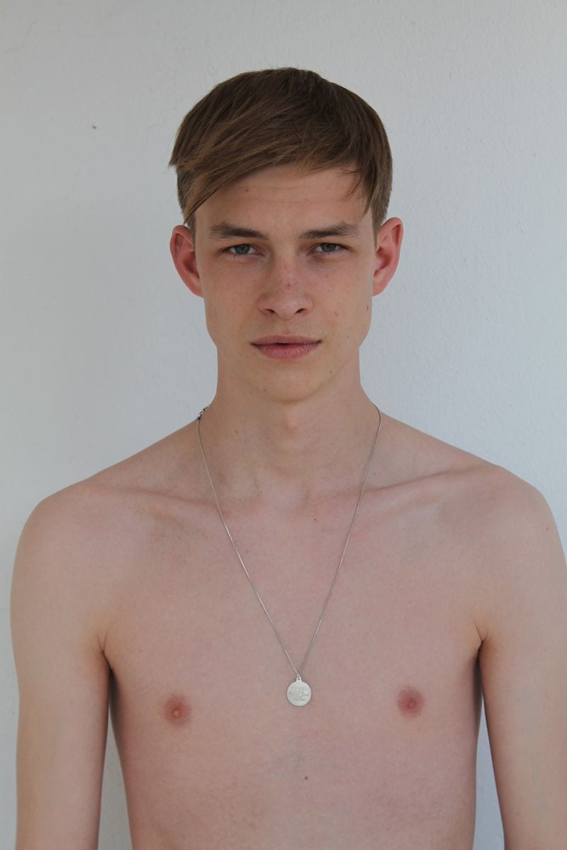 Oliver Dewhurst — photo 1
