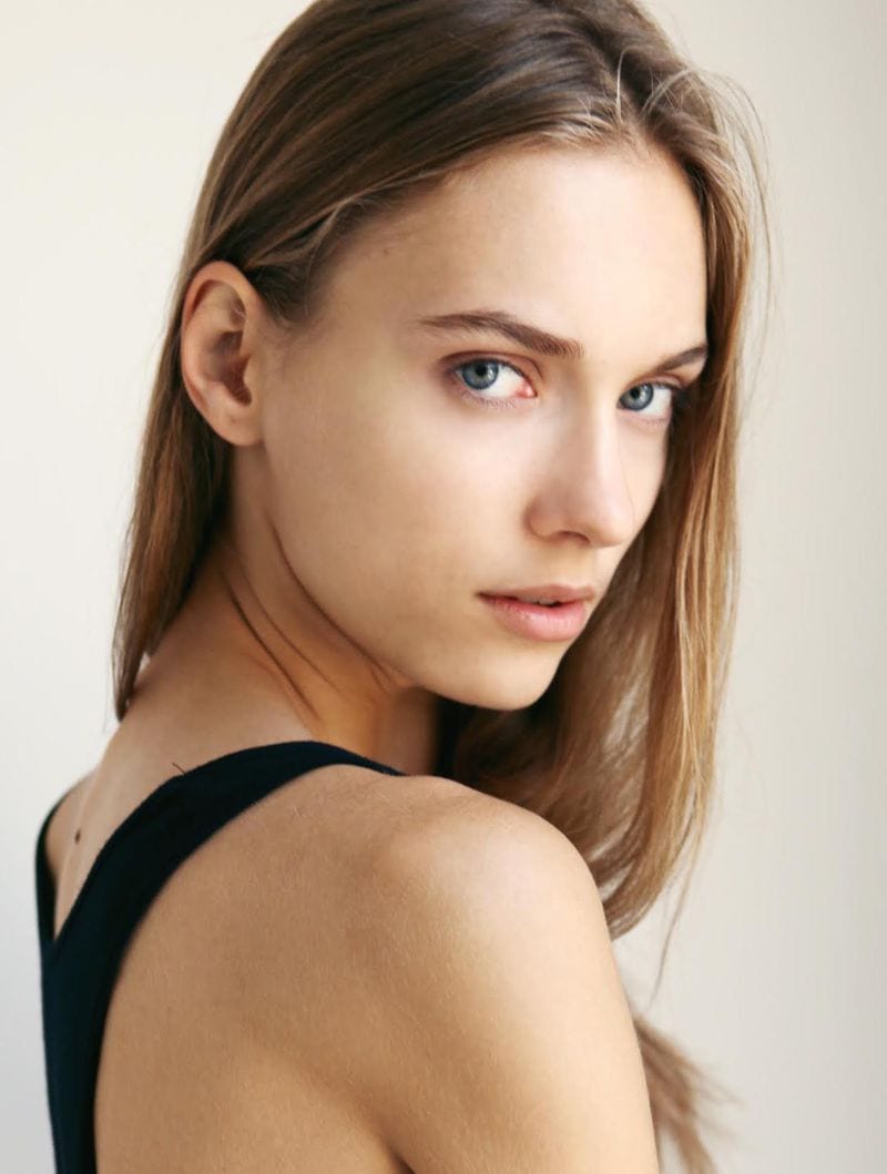 Vera Vavrova — photo 1