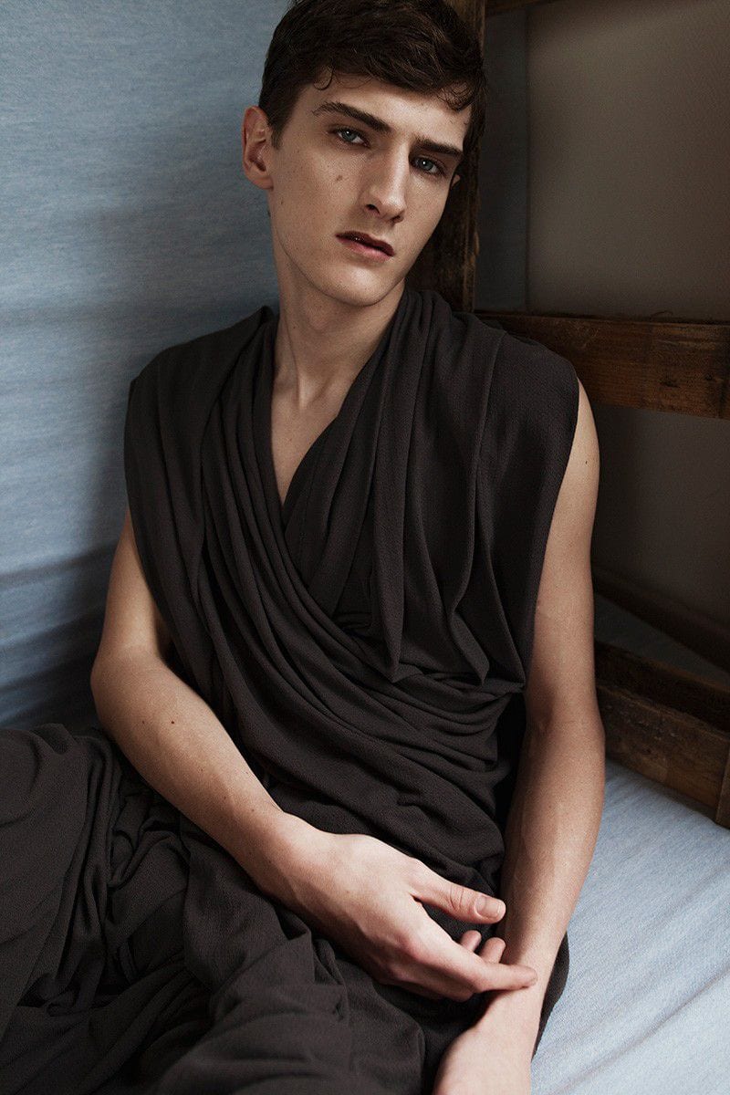 Anthony Lorente — photo 1