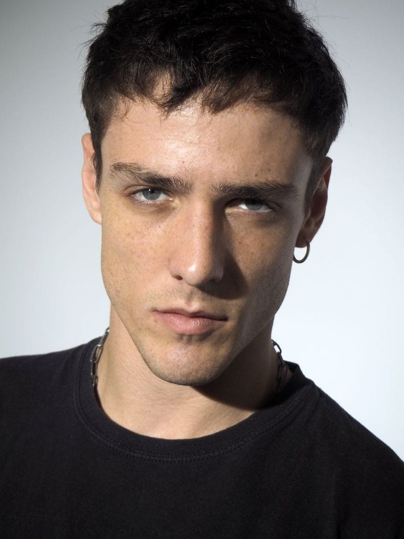 Dustin Phil — photo 1